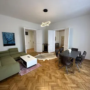 Artliving Apartment-top 3 Self Check-in Graz